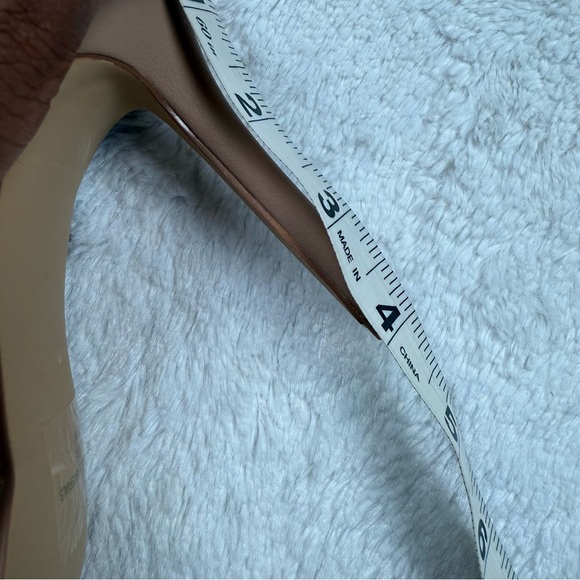 Steve Madden Tan and Clear Heels - Picture 5 of 5